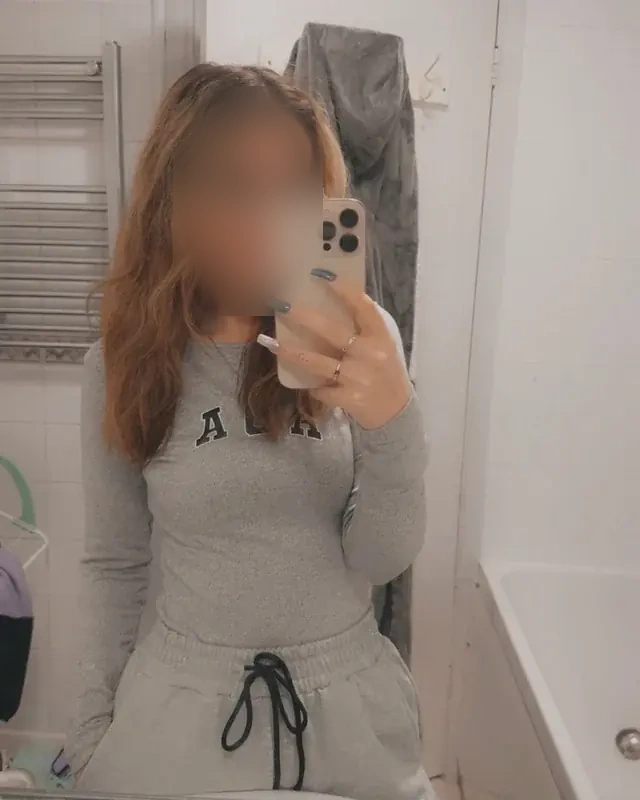 Nadia - Image 4